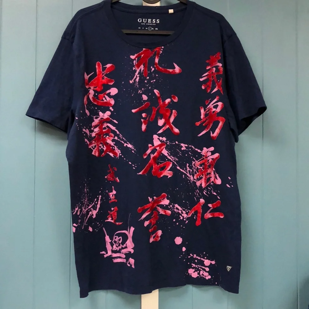 Guess Chinese‎ character flocked letters Tshirt mens size L - Picture 3 of 10